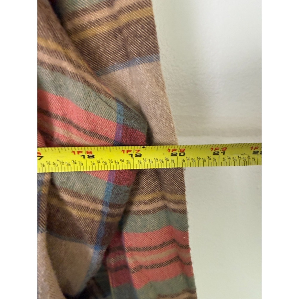 L.L.Bean Slightly Fitted Flannel Shirt Mens XL Red Plaid Cotton Button Front EUC - Picture 5 of 5